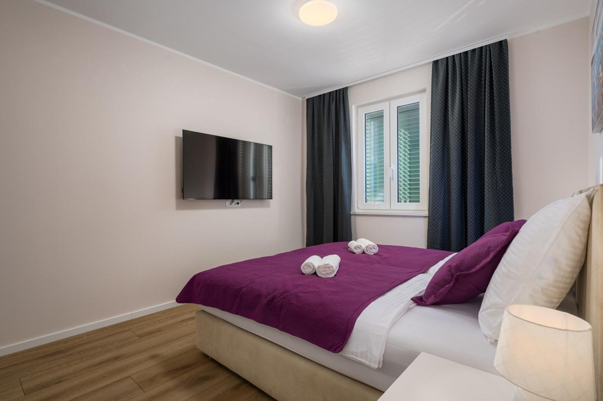 Am-porec Apartment *