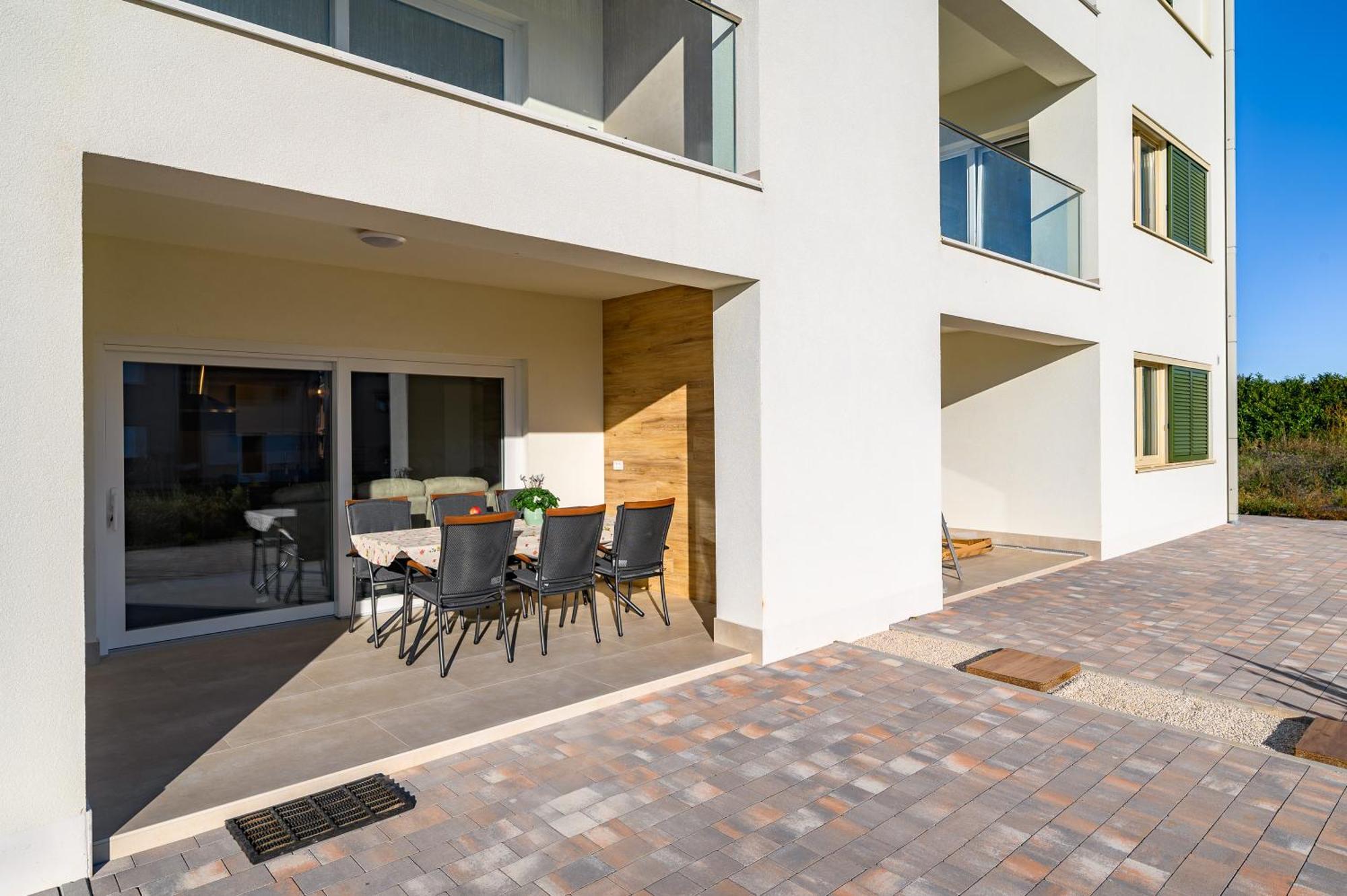 Am-porec Apartment *